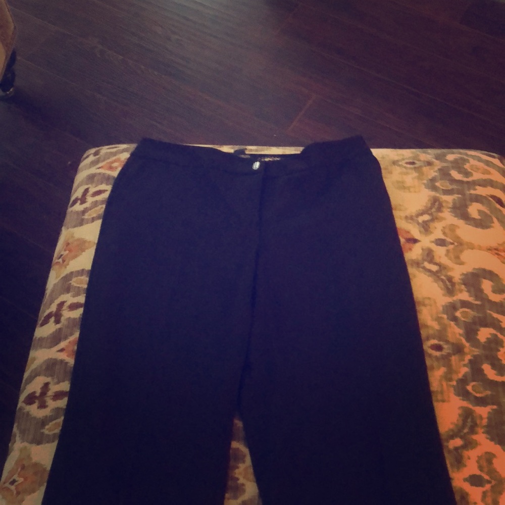 White House Black Market size 6 pants